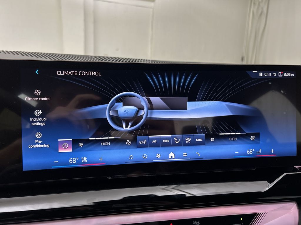Vehicle image 20 of 29