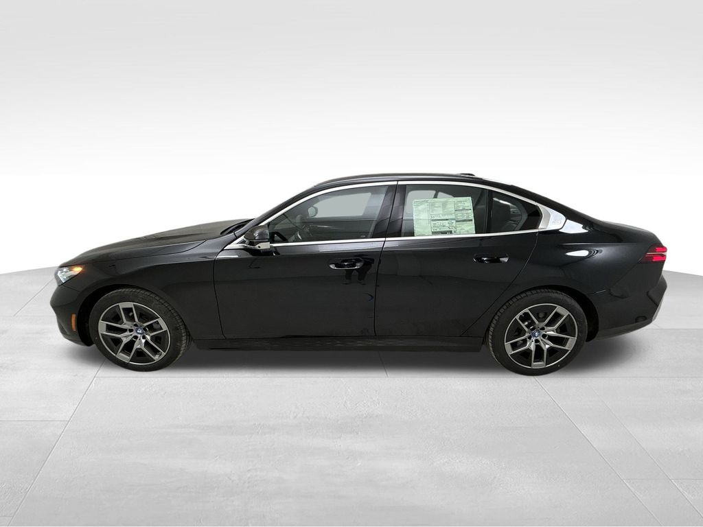 Vehicle image 9 of 29