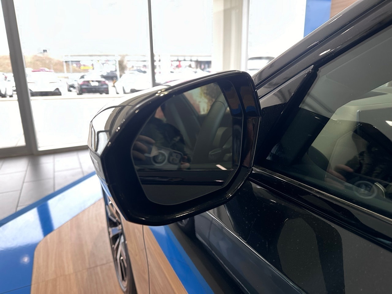 Vehicle image 8 of 38