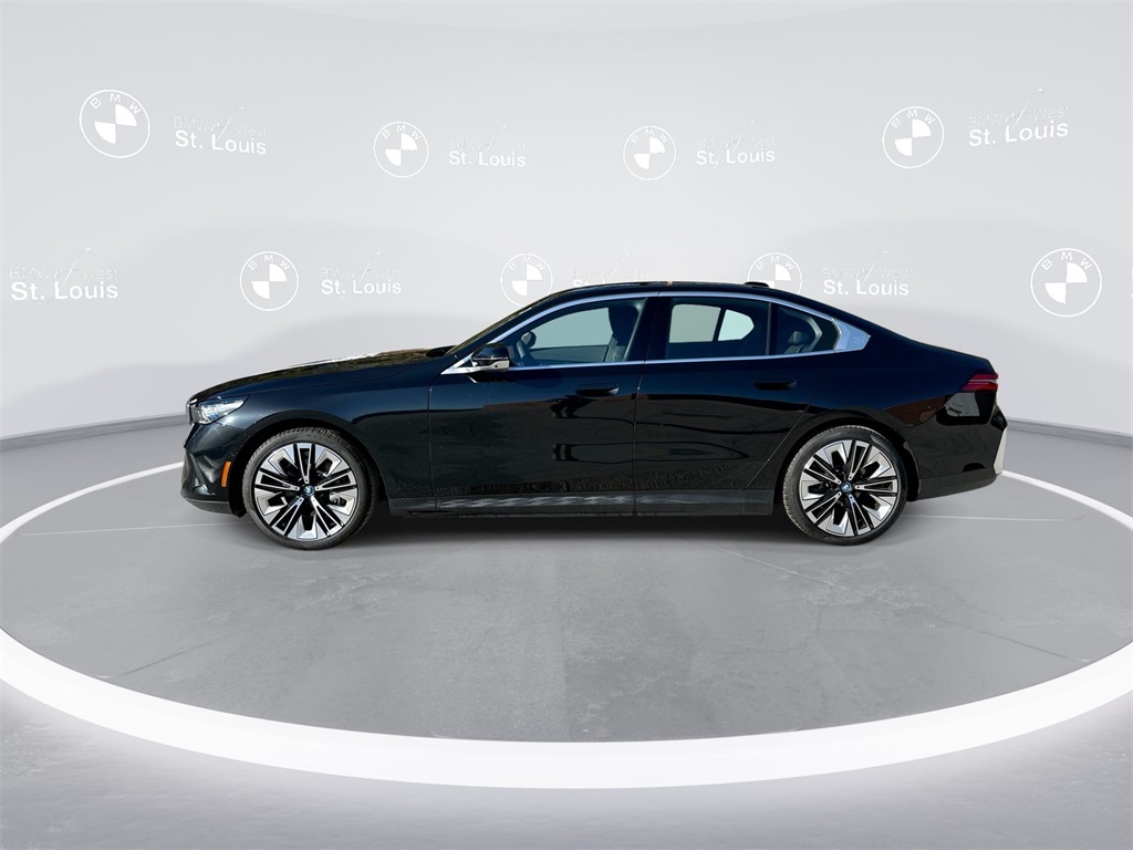 Vehicle image 9 of 29