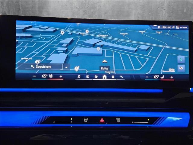 Vehicle image 12 of 17