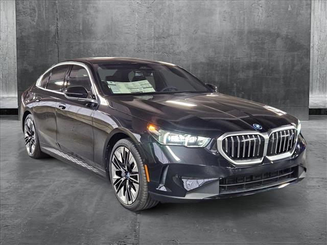 Vehicle image 2 of 17