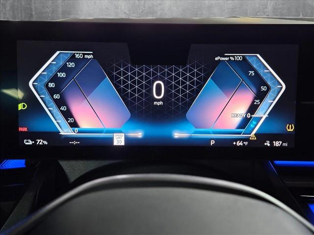 Vehicle image 10 of 17