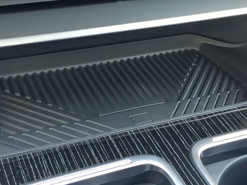 2024 BMW i7 xDrive60 Image 28 of 30