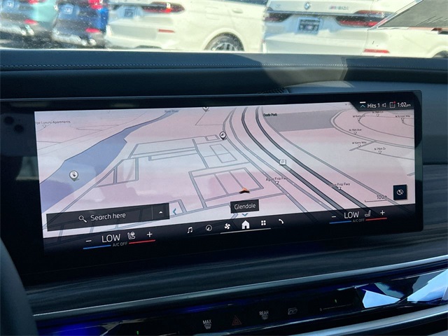 Vehicle image 29 of 34