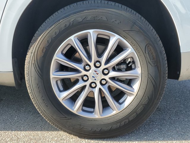 Vehicle image 11 of 36