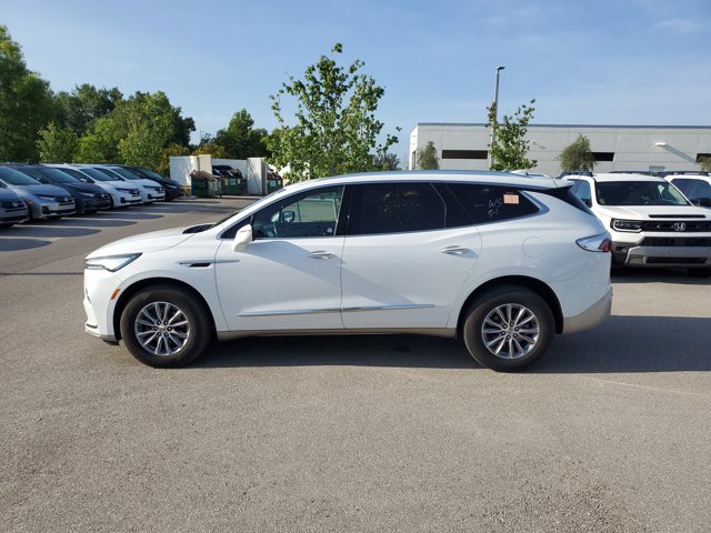 Vehicle image 9 of 36