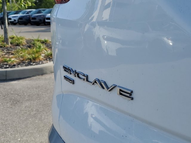 Vehicle image 12 of 36