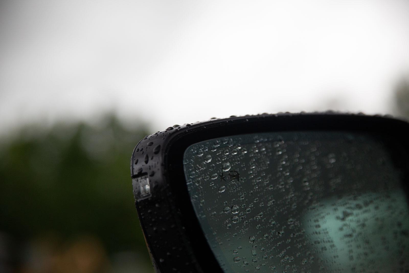 Vehicle image 10 of 36