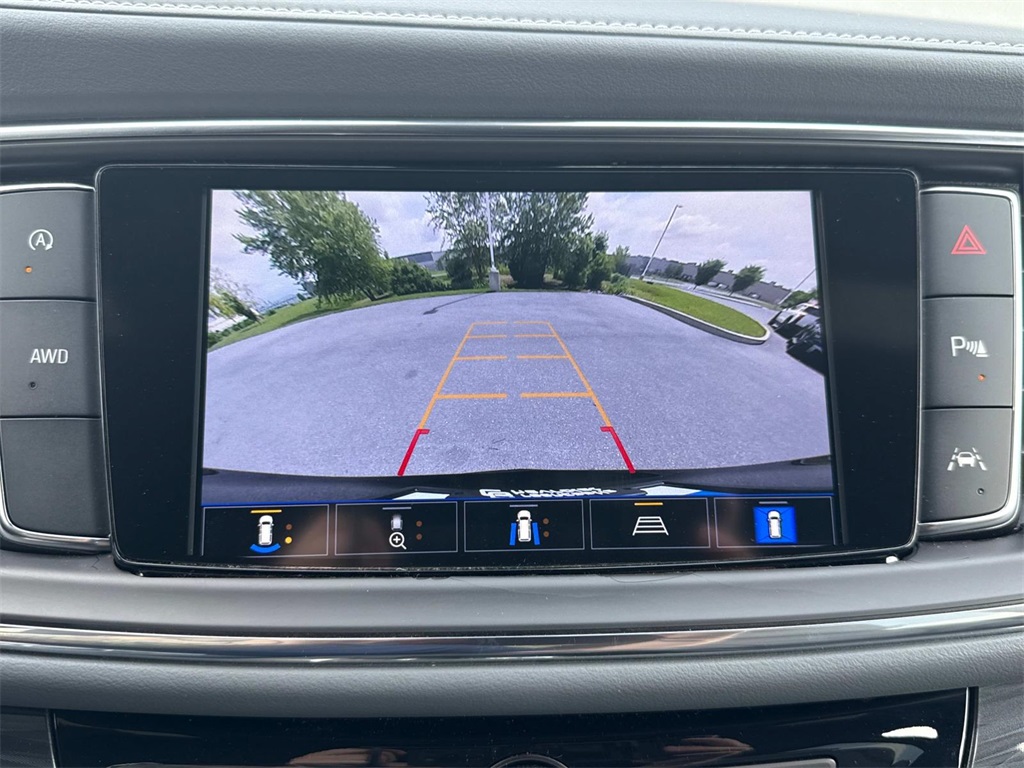 Vehicle image 9 of 30