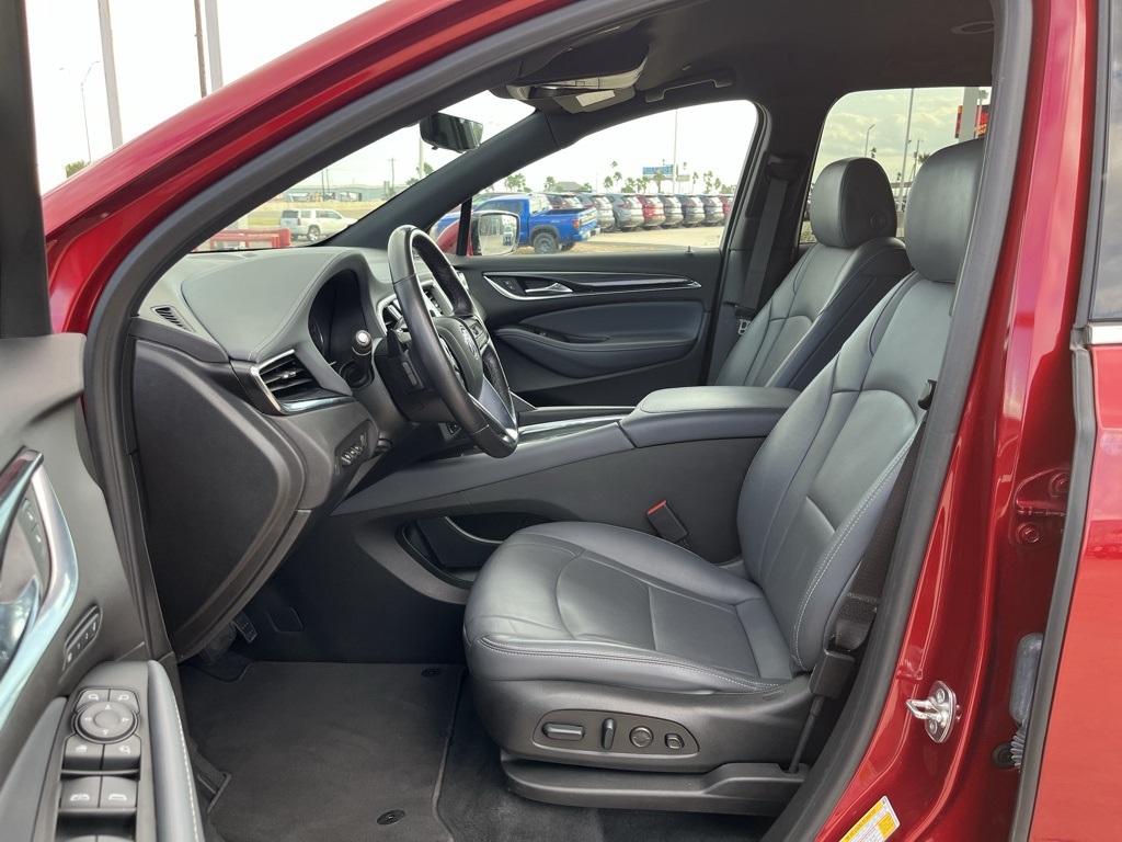 2024 Buick Enclave Premium Image 9 of 23