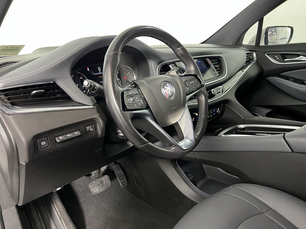 Vehicle image 19 of 55