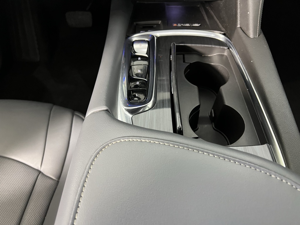 Vehicle image 29 of 55