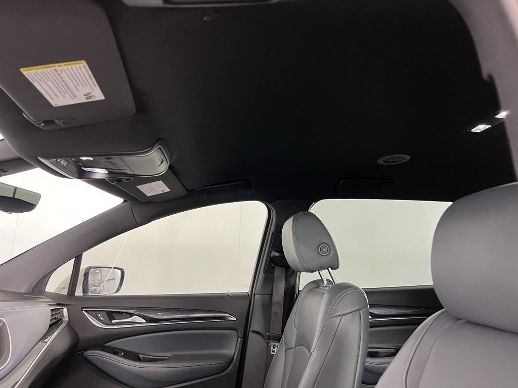 Vehicle image 17 of 55