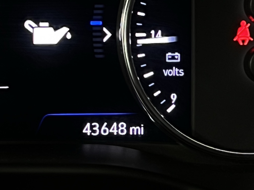 Vehicle image 25 of 55