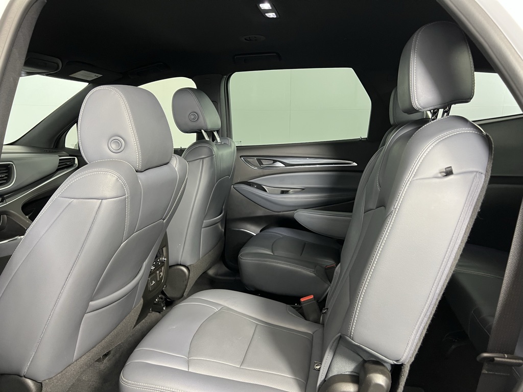 Vehicle image 16 of 55