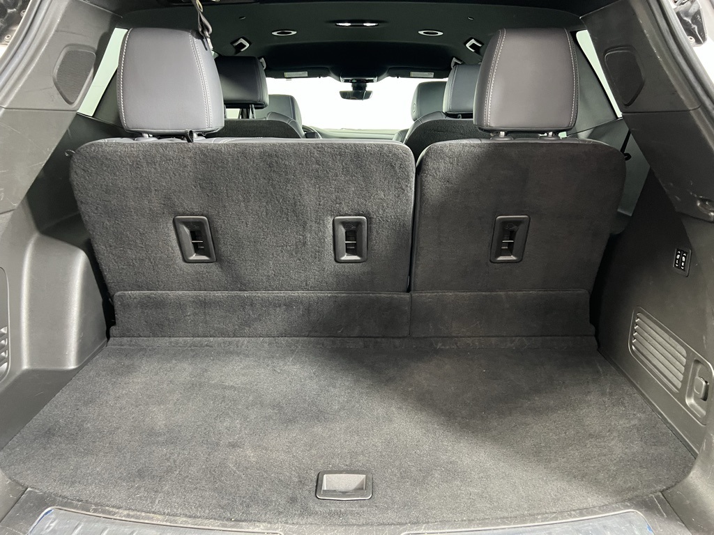 Vehicle image 12 of 55