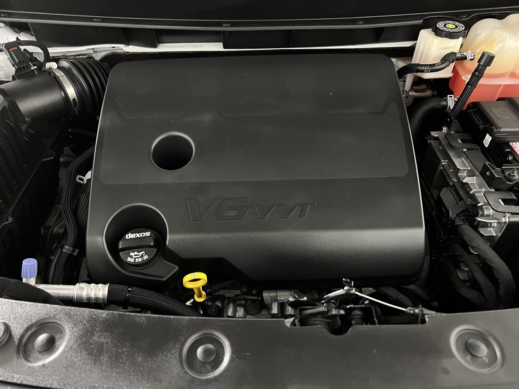 Vehicle image 11 of 54