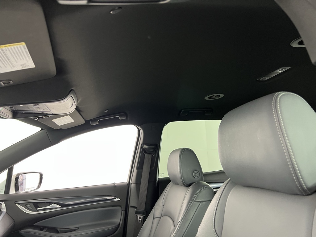 Vehicle image 19 of 54