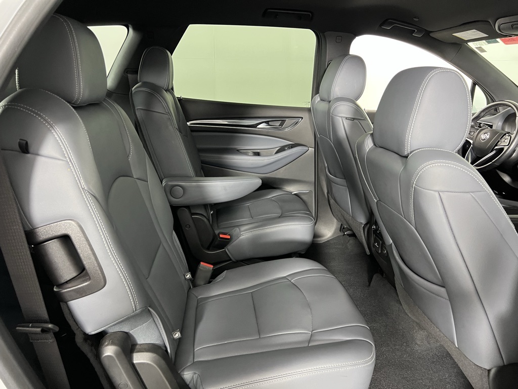 Vehicle image 14 of 54