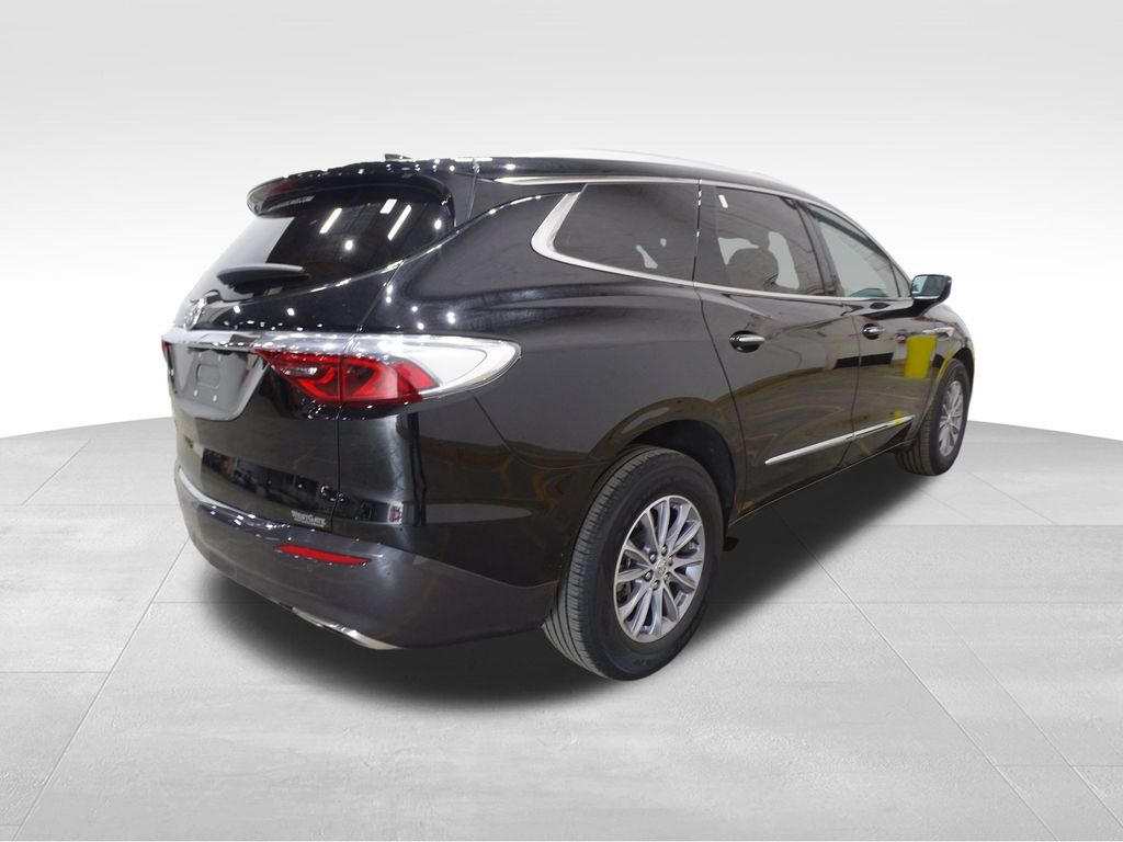 Vehicle image 4 of 48