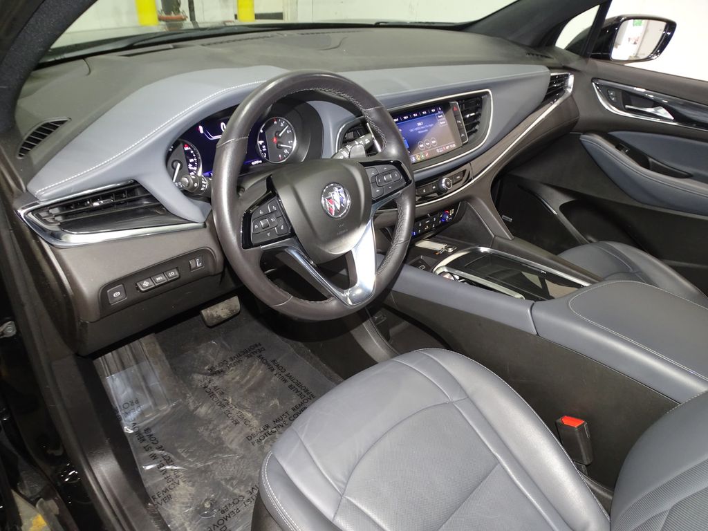 Vehicle image 26 of 48