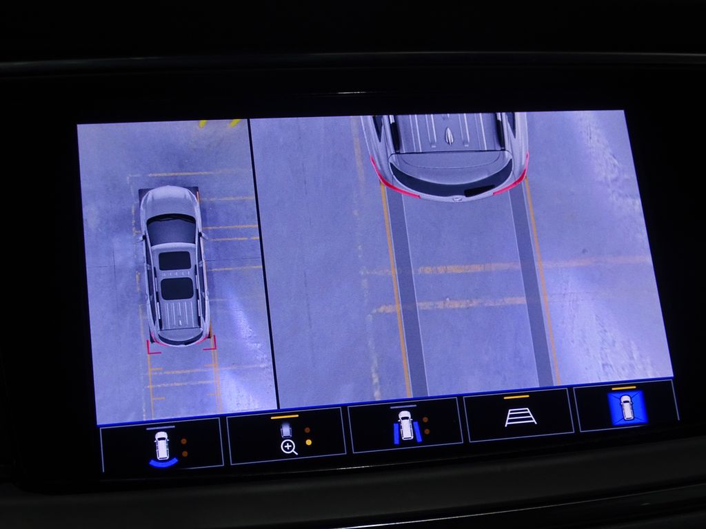 Vehicle image 10 of 48