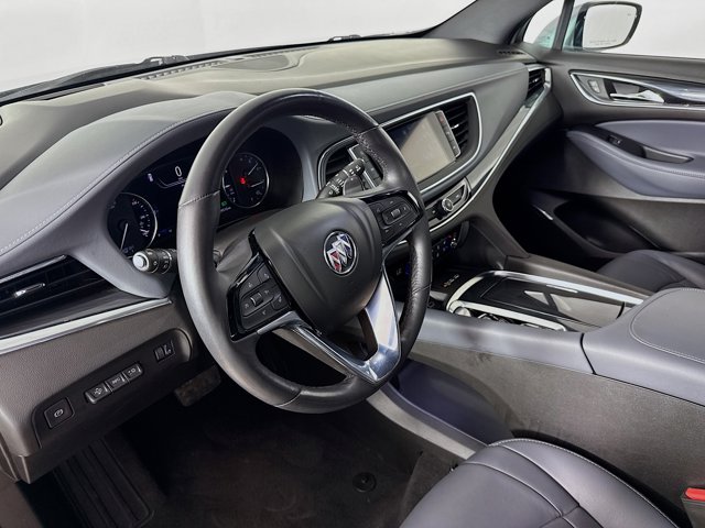 Vehicle image 10 of 45