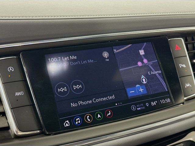 Vehicle image 17 of 45
