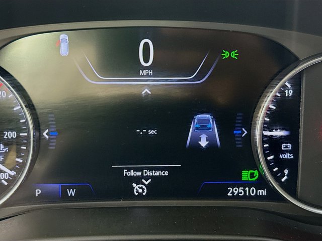 Vehicle image 14 of 45