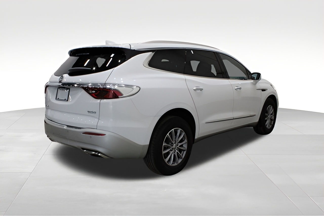 Vehicle image 47 of 49