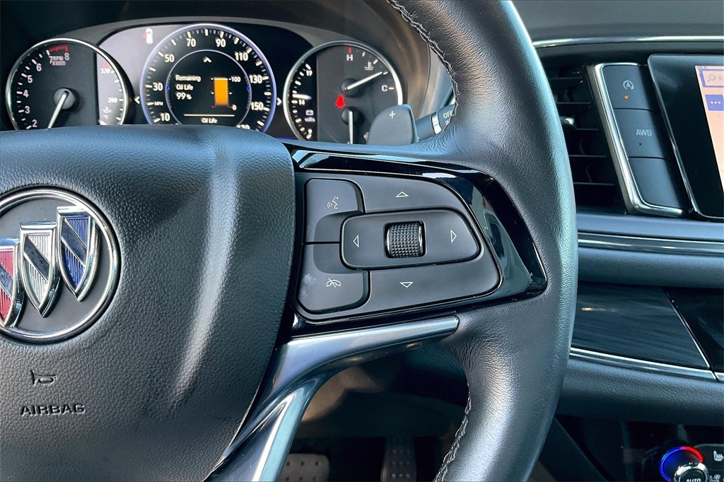 Vehicle image 12 of 33