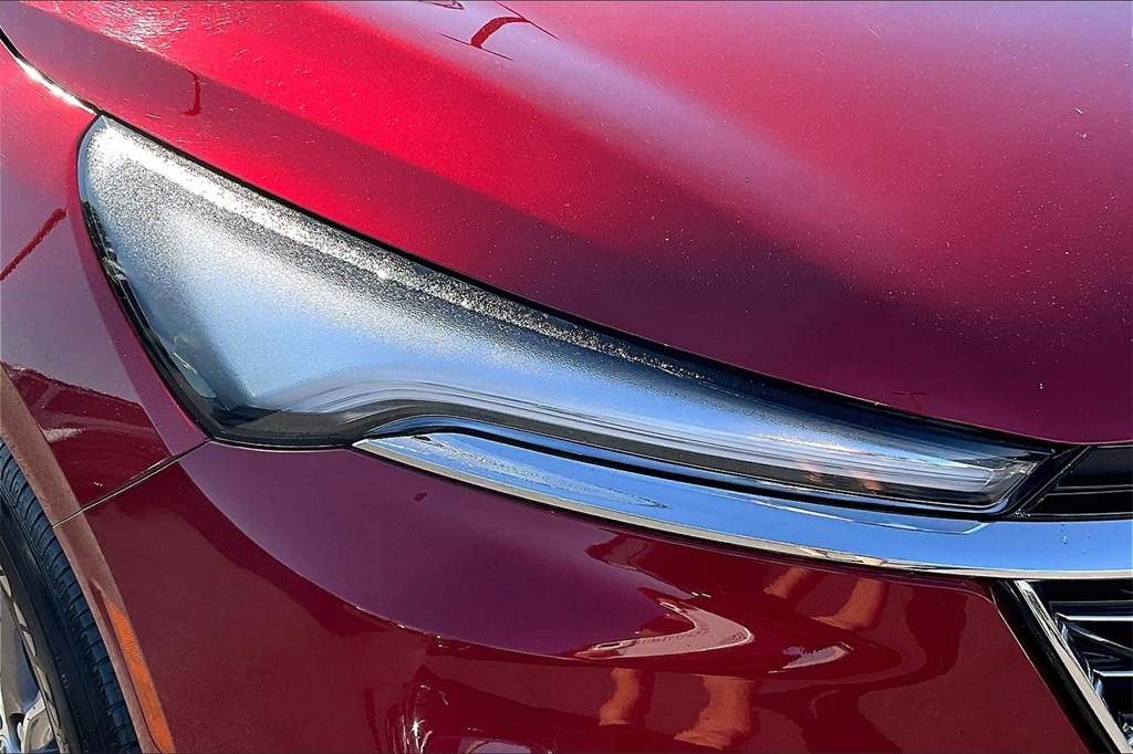 Vehicle image 29 of 33