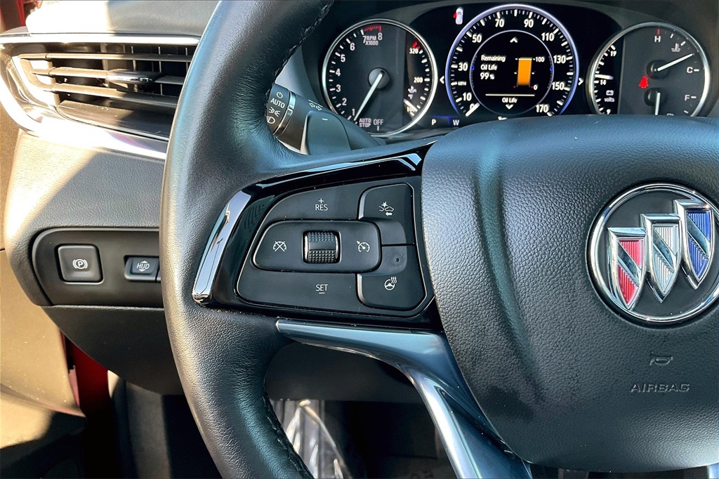 Vehicle image 11 of 33