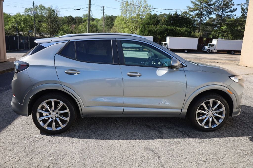 Vehicle image 6 of 42