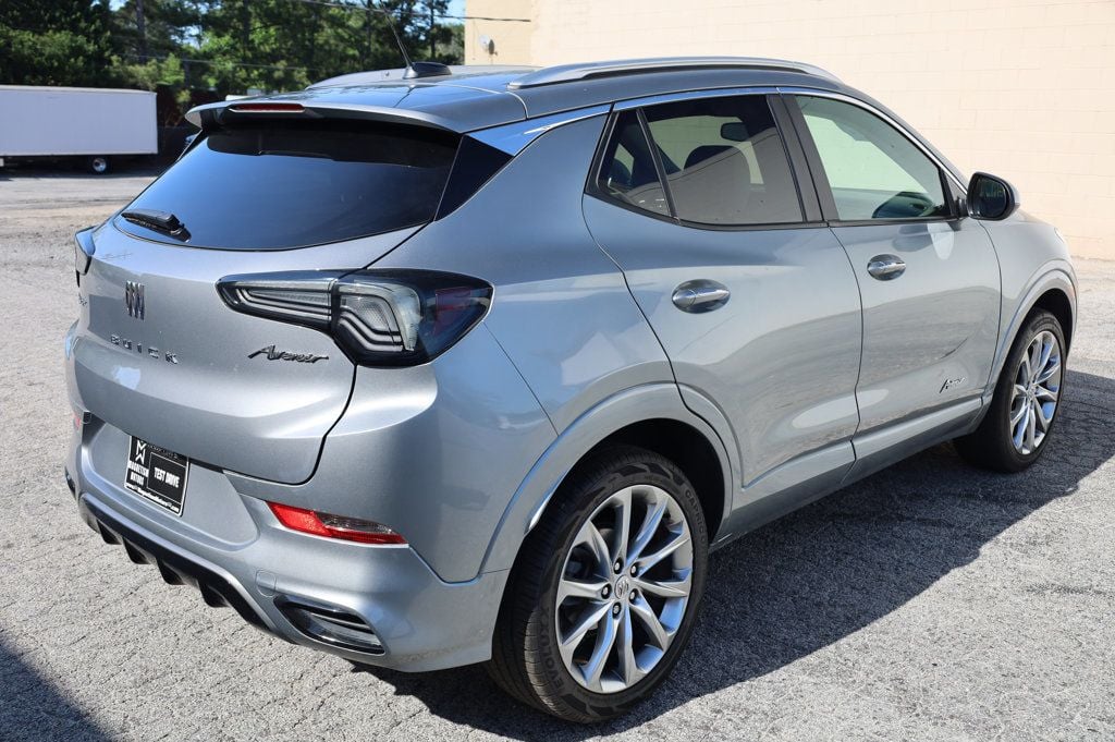 Vehicle image 7 of 42