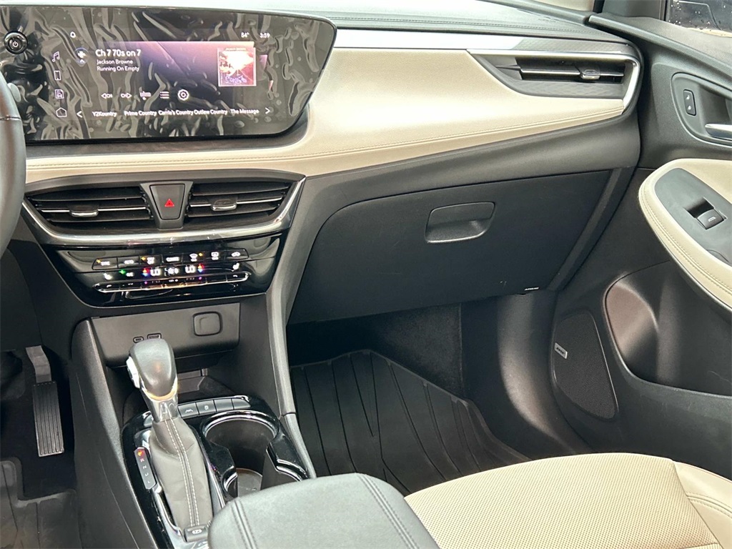 Vehicle image 26 of 39