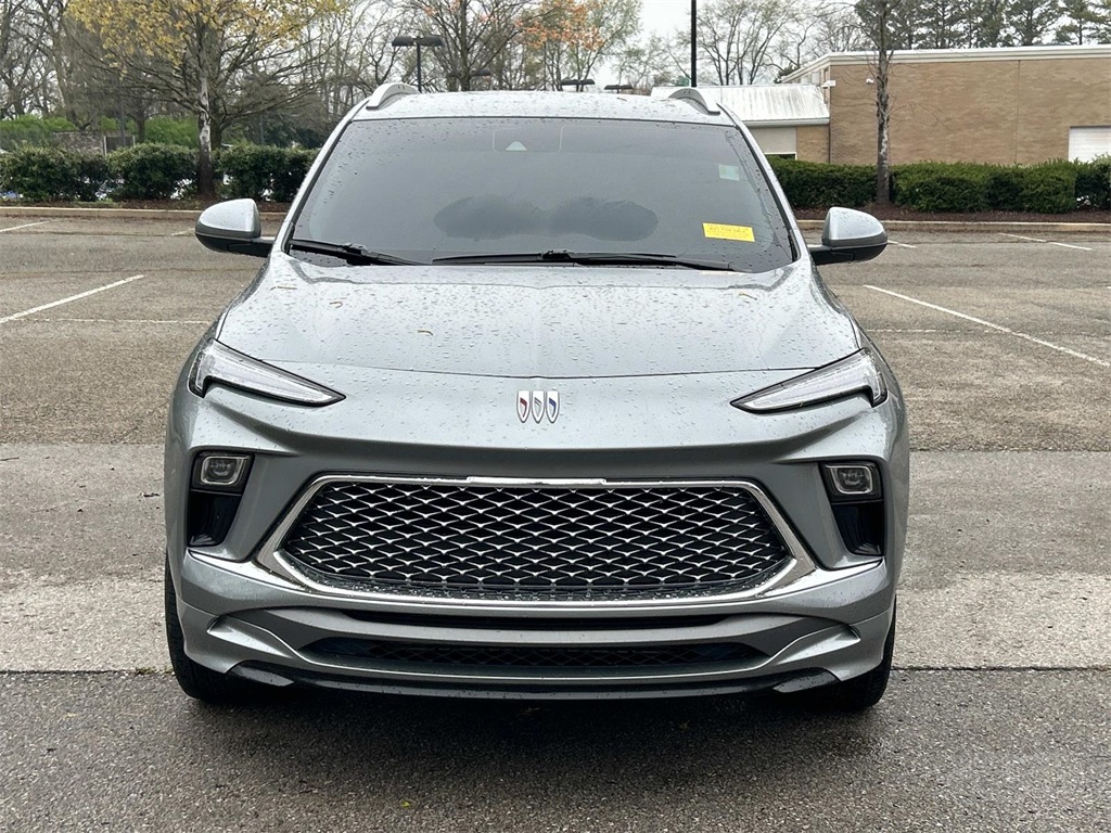Vehicle image 2 of 39