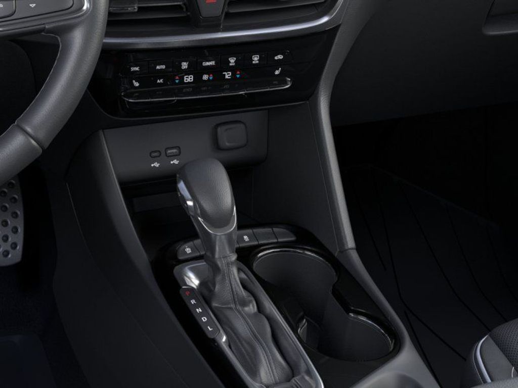 Vehicle image 23 of 25
