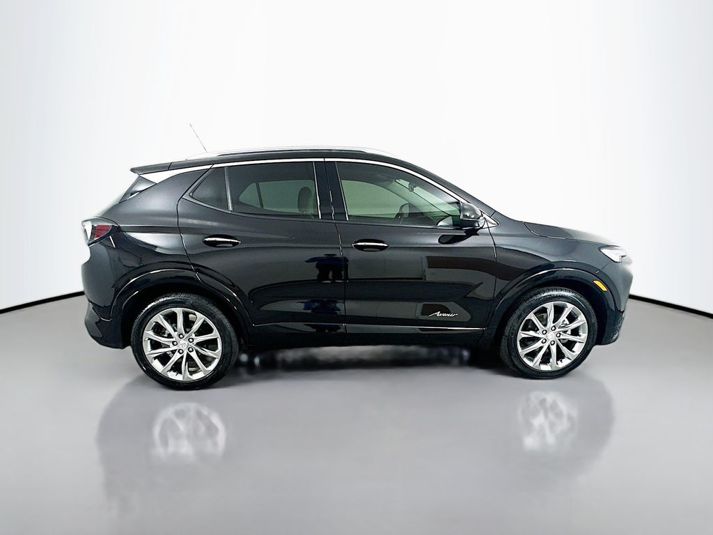 Vehicle image 4 of 30