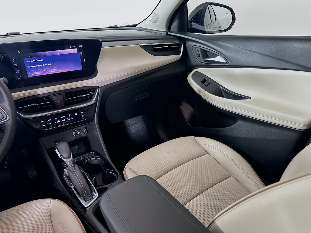 Vehicle image 20 of 30