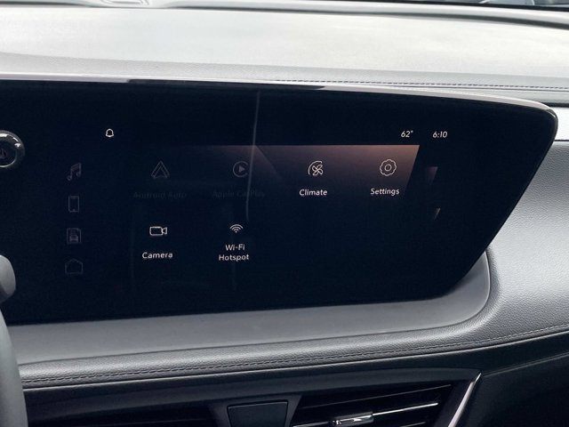 Vehicle image 10 of 31