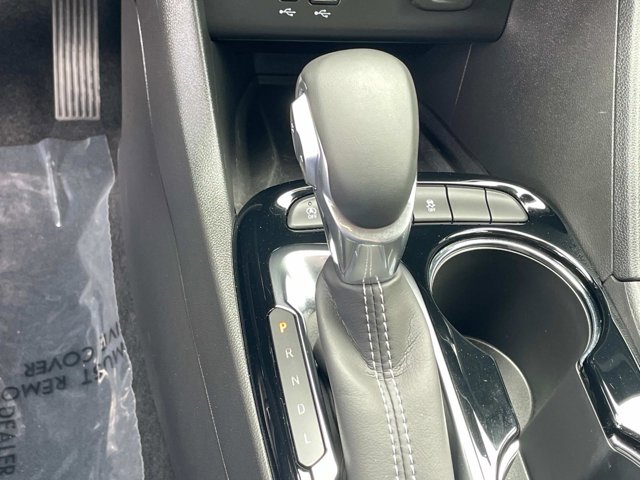 Vehicle image 13 of 31