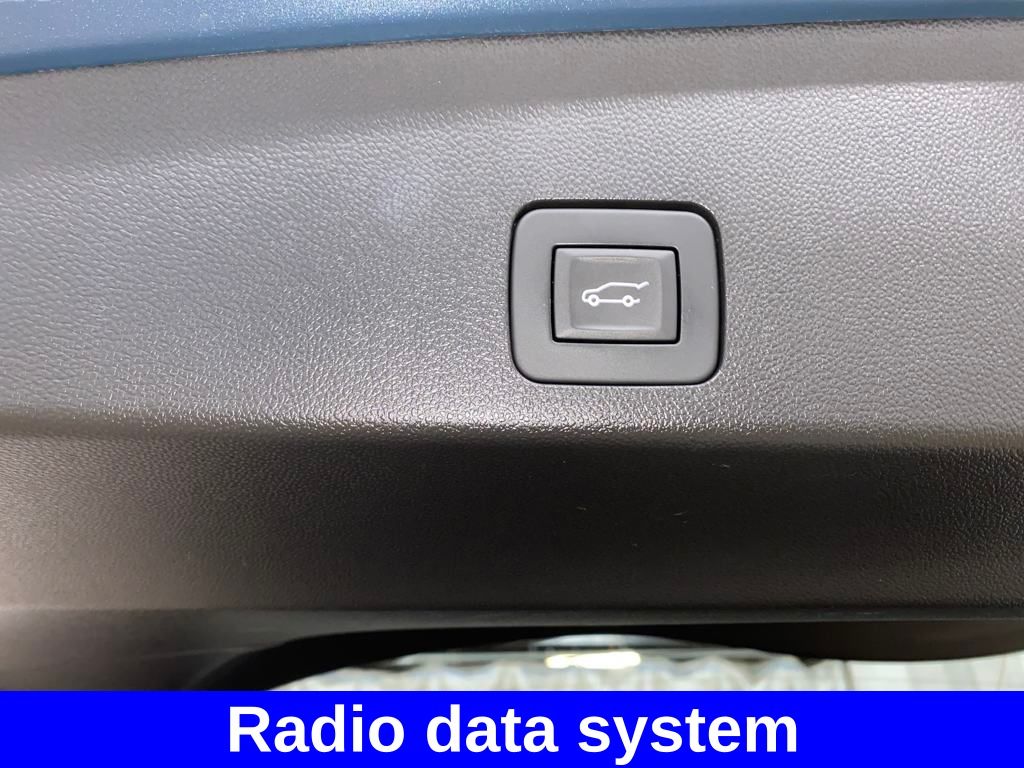Vehicle image 13 of 30