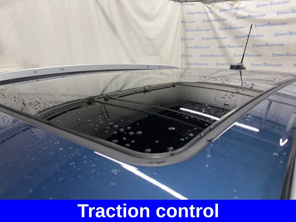 Vehicle image 29 of 30