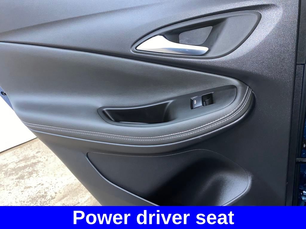 Vehicle image 26 of 30