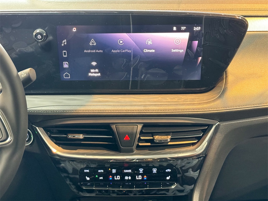 Vehicle image 25 of 44