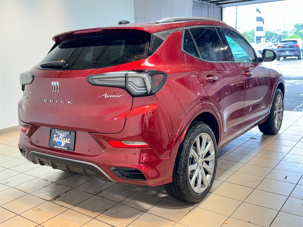 Vehicle image 6 of 44
