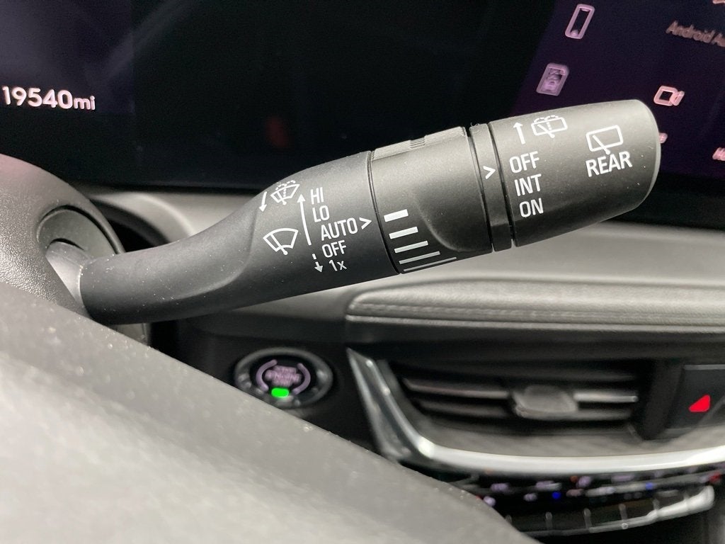 Vehicle image 34 of 75