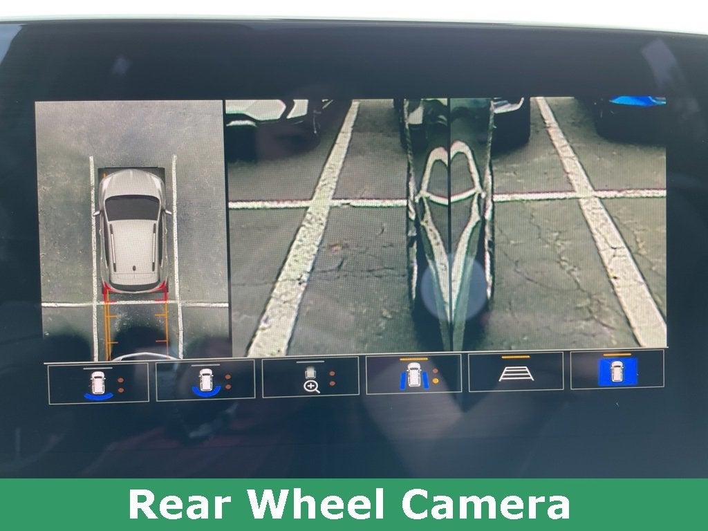 Vehicle image 43 of 75